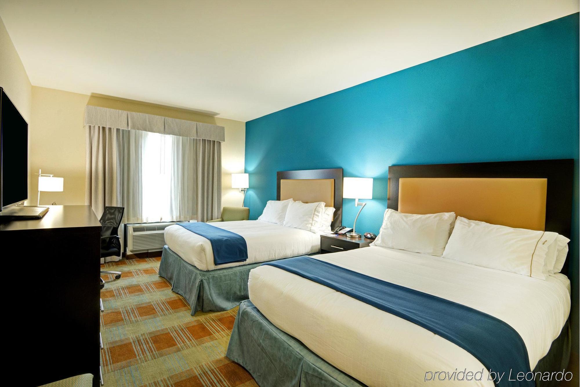Holiday Inn Express & Suites Houston Northwest-Brookhollow By Ihg Exterior photo