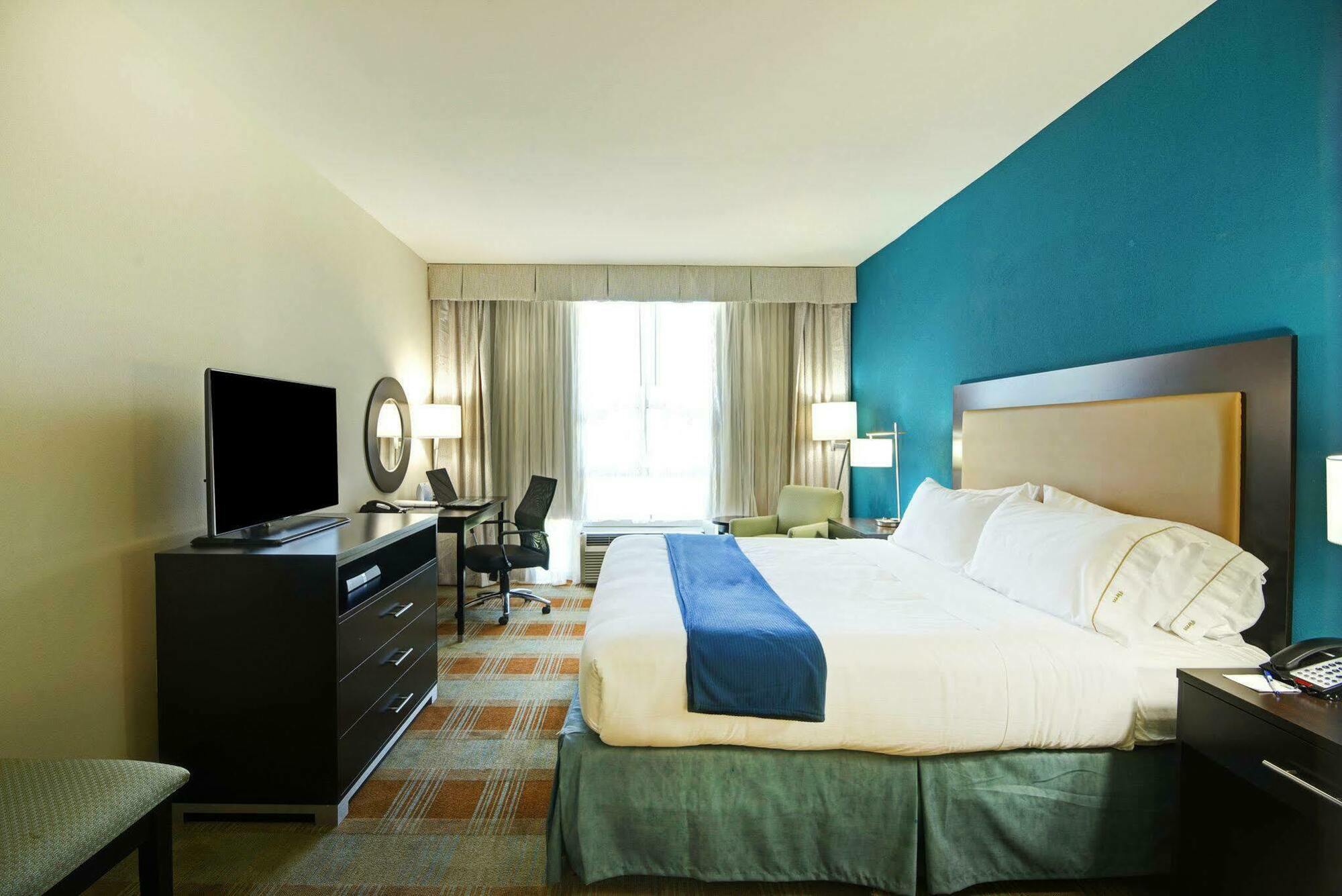 Holiday Inn Express & Suites Houston Northwest-Brookhollow By Ihg Exterior photo